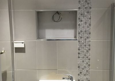 Bathroom tiling in Oxford